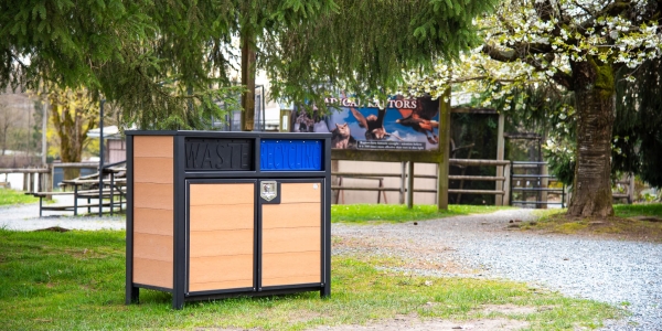 Wishbone 2 Stream Waste Receptacle at the Greater Vancouver Zoo in Aldergrove BC